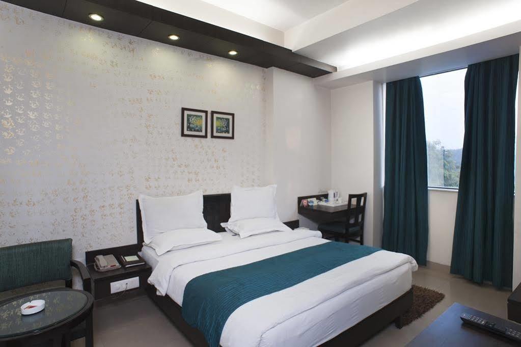 Fabhotel Rockland New Delhi Luaran gambar